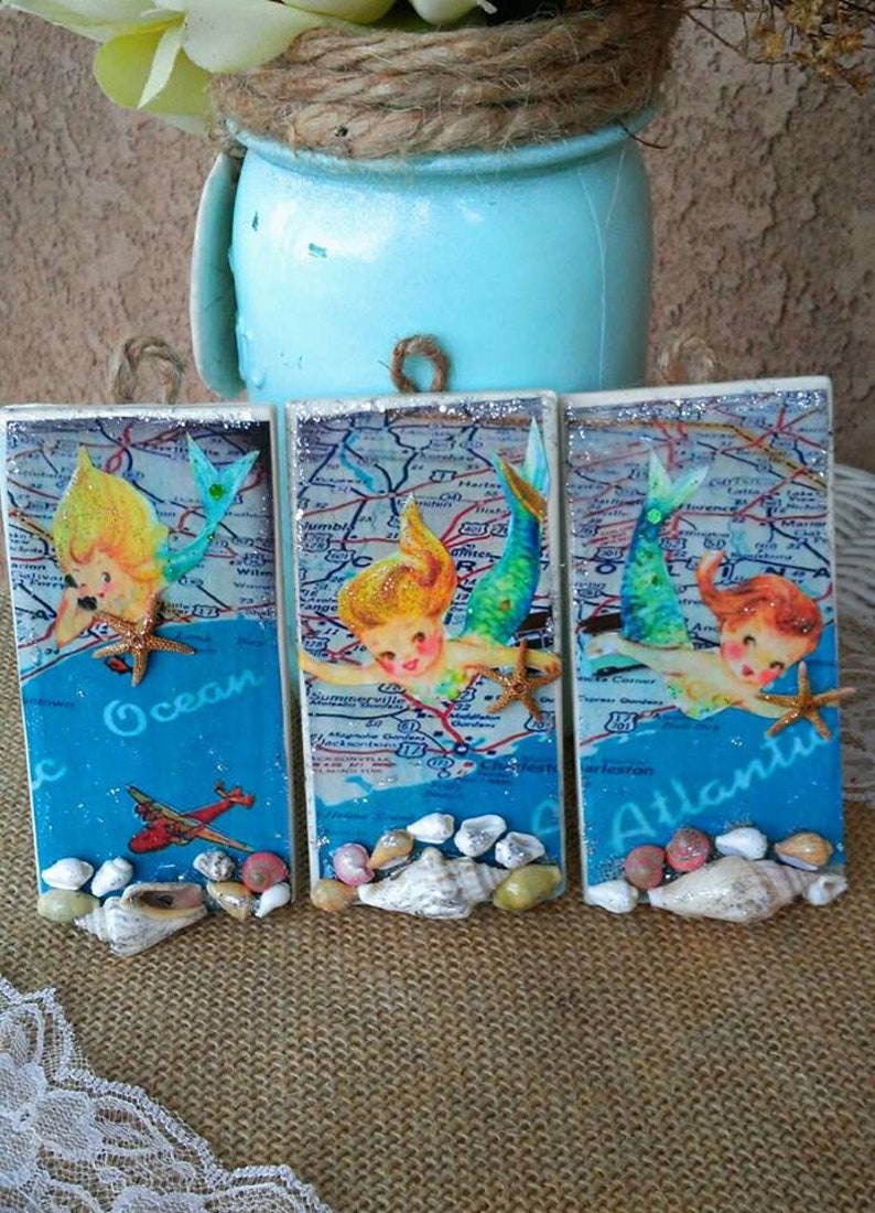 Darling trio beachy hanging plaque sets. image 9