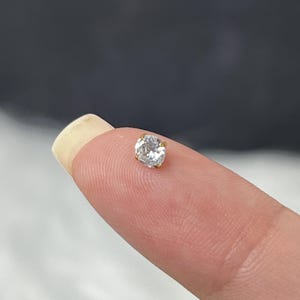 14G Gold-Titan-Gewindeaufsatz, 4 mm klare Zirkonia-Fassung, innenverschraubter Ersatzaufsatz für Dermal-, Labret- und Barbell-Piercings