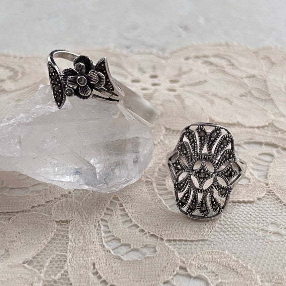 Sterling Silver Marcasite Flower Shield Ring Sterling Silver Marcasite Flower Shield Ring