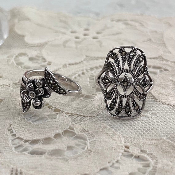 Sterling Silver Marcasite Flower Shield Ring Sterling Silver Marcasite Flower Shield Ring