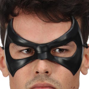 Robin eye mask vigilante night wing cosplay costume