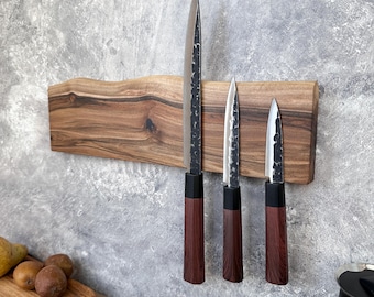 Magnetic Knife Holder – Kitchen Wall Display with Natural Wood Character