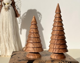 Alberi di Natale rustici in legno, set di tre decorazioni per la casa per le feste