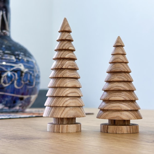 Rustic wooden Christmas trees, festive holiday home decoration set of three pieces