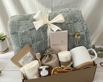 Caja de recuperación para una ruptura: paquete de ayuda para el desamor con manta, té, diario y artículos de consuelo para el apoyo emocional y el amor propio.