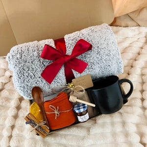 Gift Box for Men, Corporate Gift Basket for Men, Father&#39;s Day Gift Box, Care Package for Men, Client Thank You Gift, Gift for Dad, Son