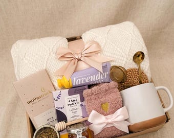 Hug In A Box, Thinking Of You Box, Encouragement Gift, Hygge Gift Box, Cozy Care Package, Self Care Basket, Blanket Gift Box with Mug