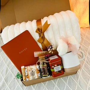 Sending hugs for her, Care package for friend, Comfort gift box, Get well soon, Recovery gift set, Warm cozy, friendship, Gift for women