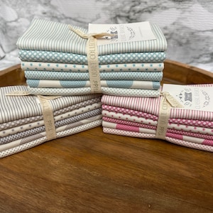 Tilda Basics Fat Quarter Bundle Gray, Pink or  Blue