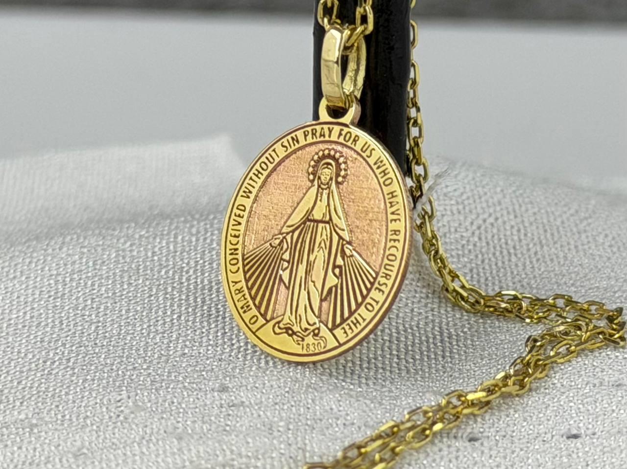 14K Solid Gold Miraculous Medal Necklace: Gold Minimalist Virgin Mary ...