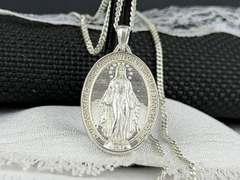 Miraculous Medal Necklace: 925 Sterling Silver Virgin Mary Pendant - Etsy