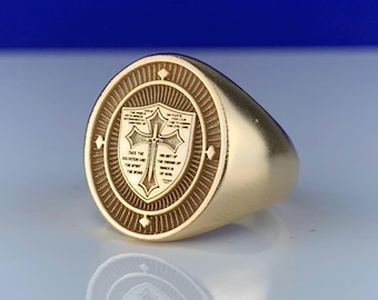 Handgjord ring i 14 karat guld med Guds rustning: Kristet kors, personlig