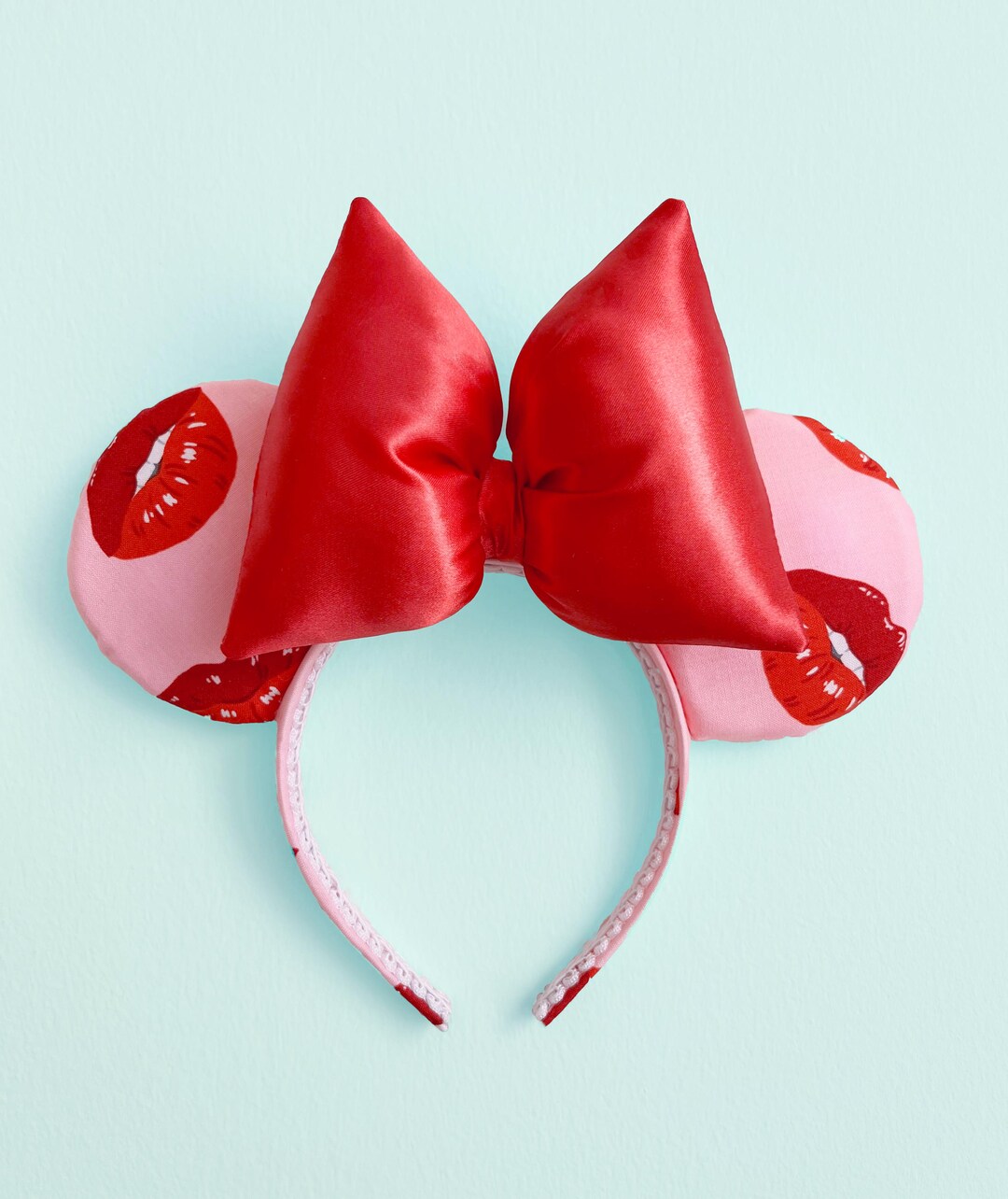Disney Valentine's Day Red Pink Heart Sequins Shanghai Exclusive