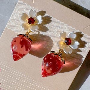 Strawberry ruby earrings，Fruit Food Earrings, Jewelry, Gifts For Her
