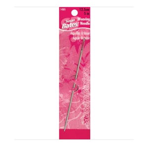 May include: A silver Susan Bates weaving needle packaged in a pink and white card with the text "Susan Bates Weaving Needle" and "12.5cm 5 in".