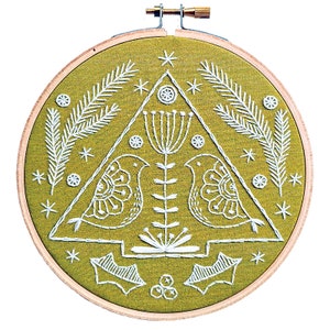 DIY Embroidery Kit by Cozyblue Handmade (#DekFH)