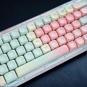パステルメロングリーン＆ピンクキーキャップセット – 126キーPBT MOAプロファイルかわいいグラデーションキーキャップセット