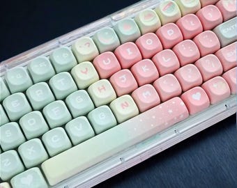 Pastel Melon Green & Pink Keycap Set – 126 Keys PBT MOA Profile Kawaii Gradient Keycaps Set