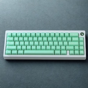 Green Translucent Keycaps Set: Cherry Profile, Double-Shot PBT (114-Key)