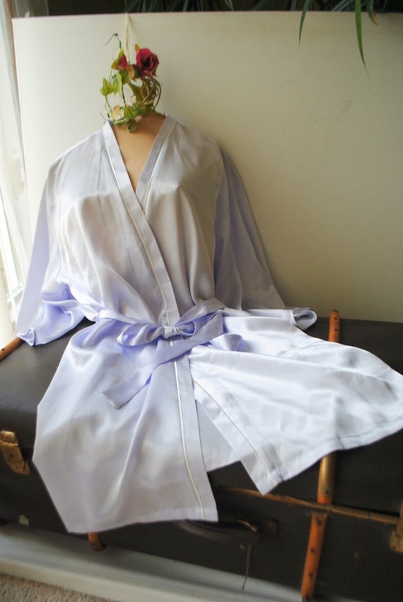 Luxurious vintage 90s, pastel lavender, shiny, si… - image 7