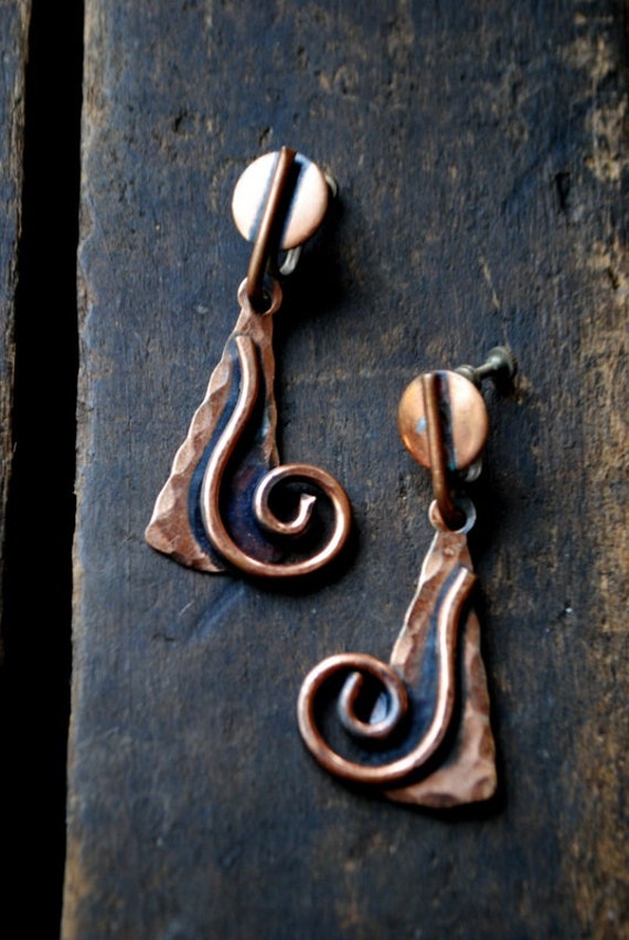 Mod vintage 60s, hammered copper , dangle, screw … - image 3