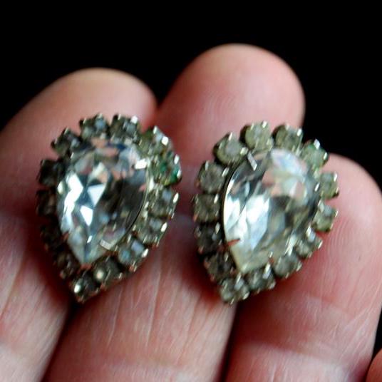 ◆VINTAGE HOLLYWOOD◆ Lump Knotted EarringsVH25NNEA106V VH24 Knot Earrings in 14K Gold, 0.79 Inches | Vintage Solid Gold