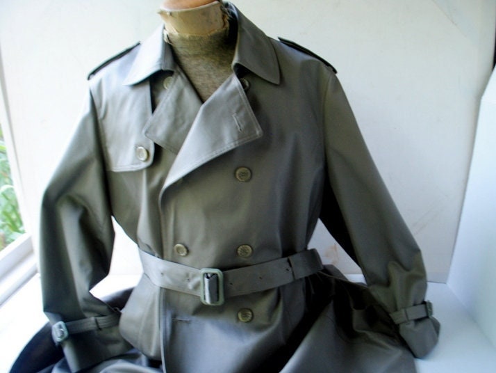 1990 Vintage , Stylish, Luxurious , All Weather, Gray 1990 Vintage , Stylish, Luxurious , All Weather, Gray