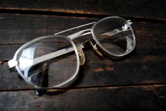 Retro Vintage 60s, Silver Tone Metal Frame, Aviator Style