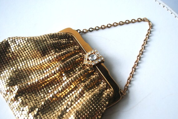 Gatsby vintage 30s,  liquid gold mesh, art deco  … - image 2