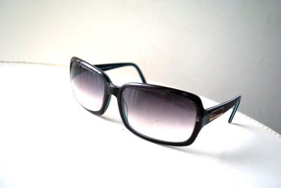 Luxurious Vintage 90s Black Tortoise Optical Sunglasses With  display picture 2