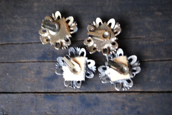 Victorian style vintage 50s, lot of two clip on e… - image 5