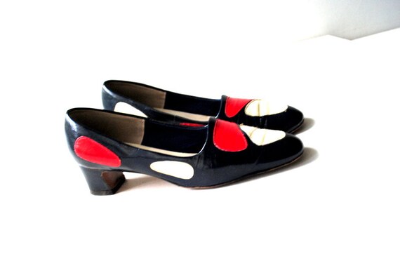 navy blue patent leather shoes