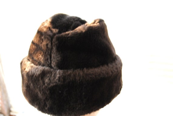 1960 vintage , dark chocolate  brown faux fur, cl… - image 7