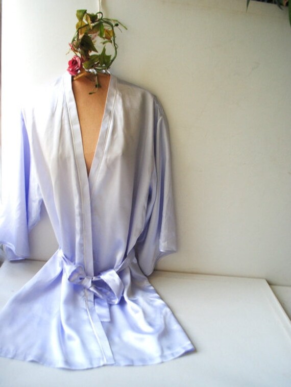 Luxurious vintage 90s, pastel lavender, shiny, si… - image 3