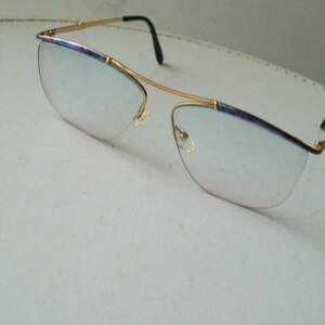 Mod vintage 70s, aviator , women's, optical, asymmetric lenses eye glasses with a blush blue shades. image 8
