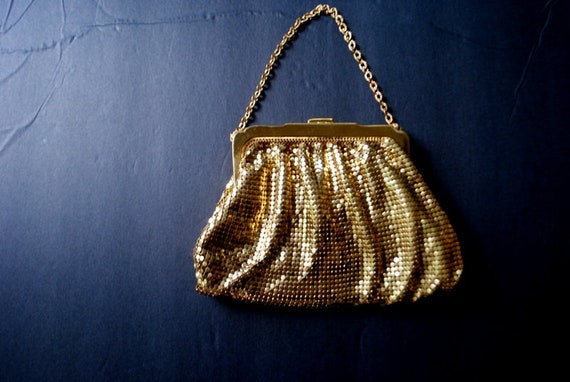 Gatsby vintage 30s,  liquid gold mesh, art deco  … - image 10