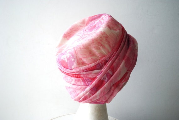 Mod vintage 60s pastel pink polyester turban hat … - image 4