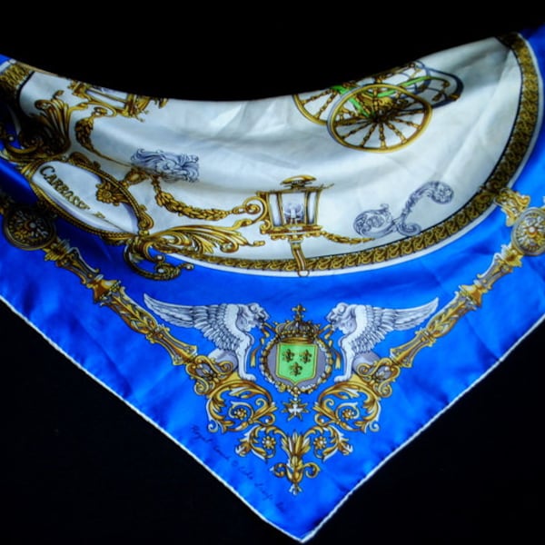 1960 vintage  , luxurious  silk  scarf " Carrosse Royal"   ,  made in Japan  by Royal Coach Echo  Scrafs. Inc.