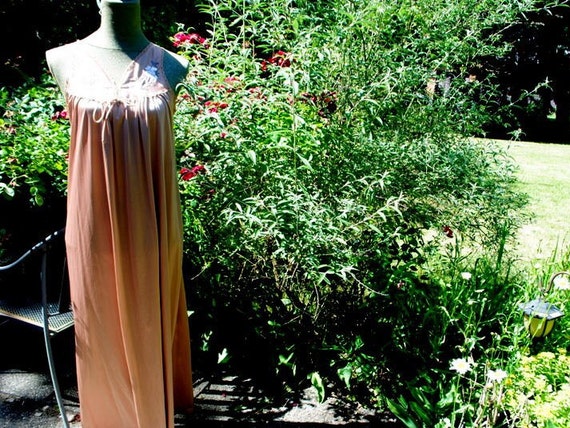 Boho  vintage 1970, cacao  brown nylon, sleeveles… - image 7