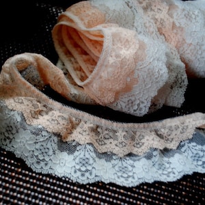 1970 vintage , Chantilly  style   ,  scalloped  , raffled,  floral , double  lace , finished trim,  white and peach color.