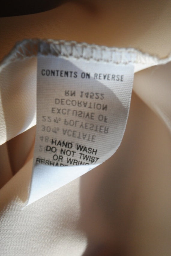 Luxurious  vintage 1980s, pastel peach nylon blen… - image 6