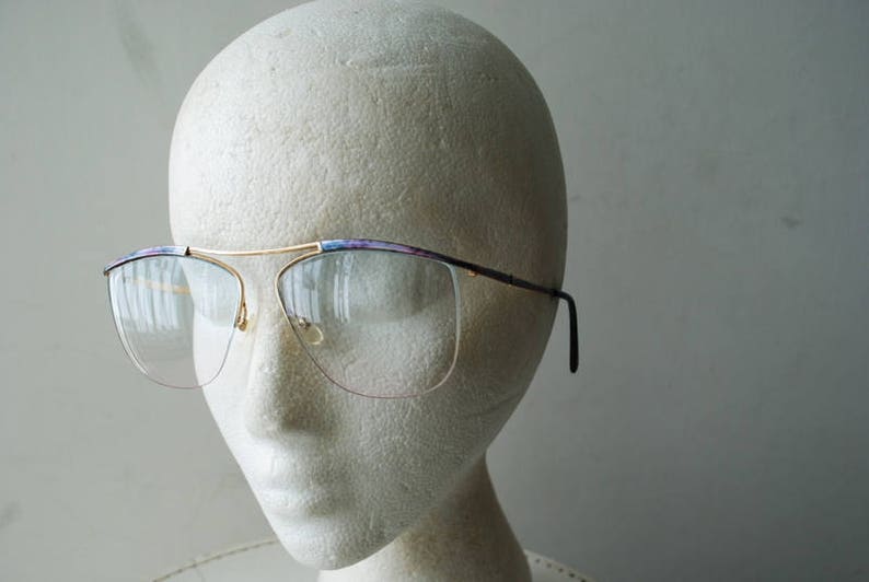 Mod vintage 70s, aviator , women's, optical, asymmetric lenses eye glasses with a blush blue shades. image 3