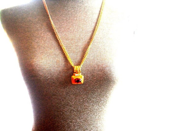 Luxurious vintage 1980  gold tone metal necklace … - image 1