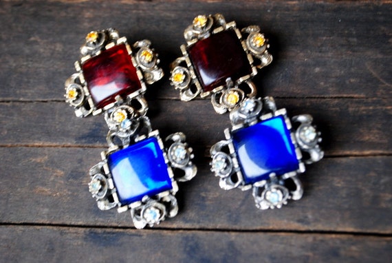 Victorian style vintage 50s, lot of two clip on e… - image 4