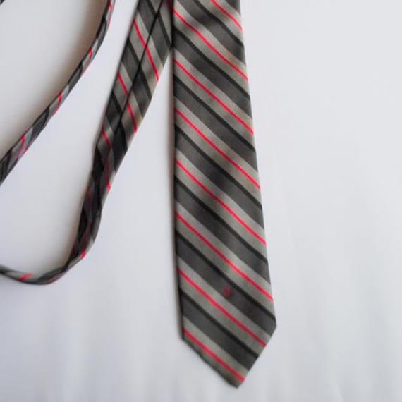 1980 Vintage, Textured Polyester, Classy Necktie With Diagonal