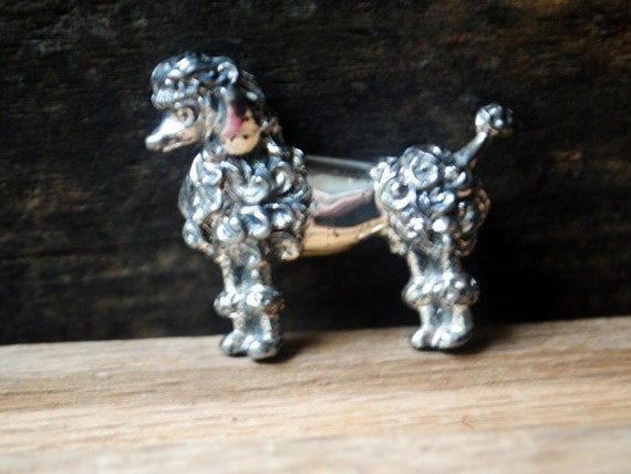 Adorable vintage  1960 , sterling silver, 3d , fr… - image 5