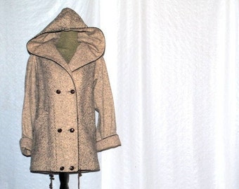 Stylish vintage 80s, beige- brown combine tweed , wool blend , double breasted coat with a hood. By Herman Kay. Size 8. Mint condition.