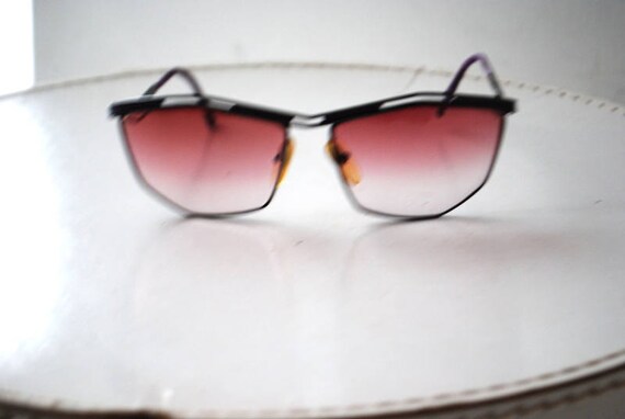 Vintage 1980 Aviator Sunglasses, Purple Optical S… - image 5