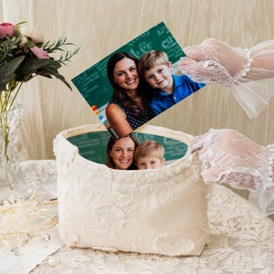Mother of the Bride Gift,Mother of the Groom Gift,Wedding Purse Gift for Mother,Photo Clutch,Photo Lining Purse,Bride Gifts,Wedding Gifts