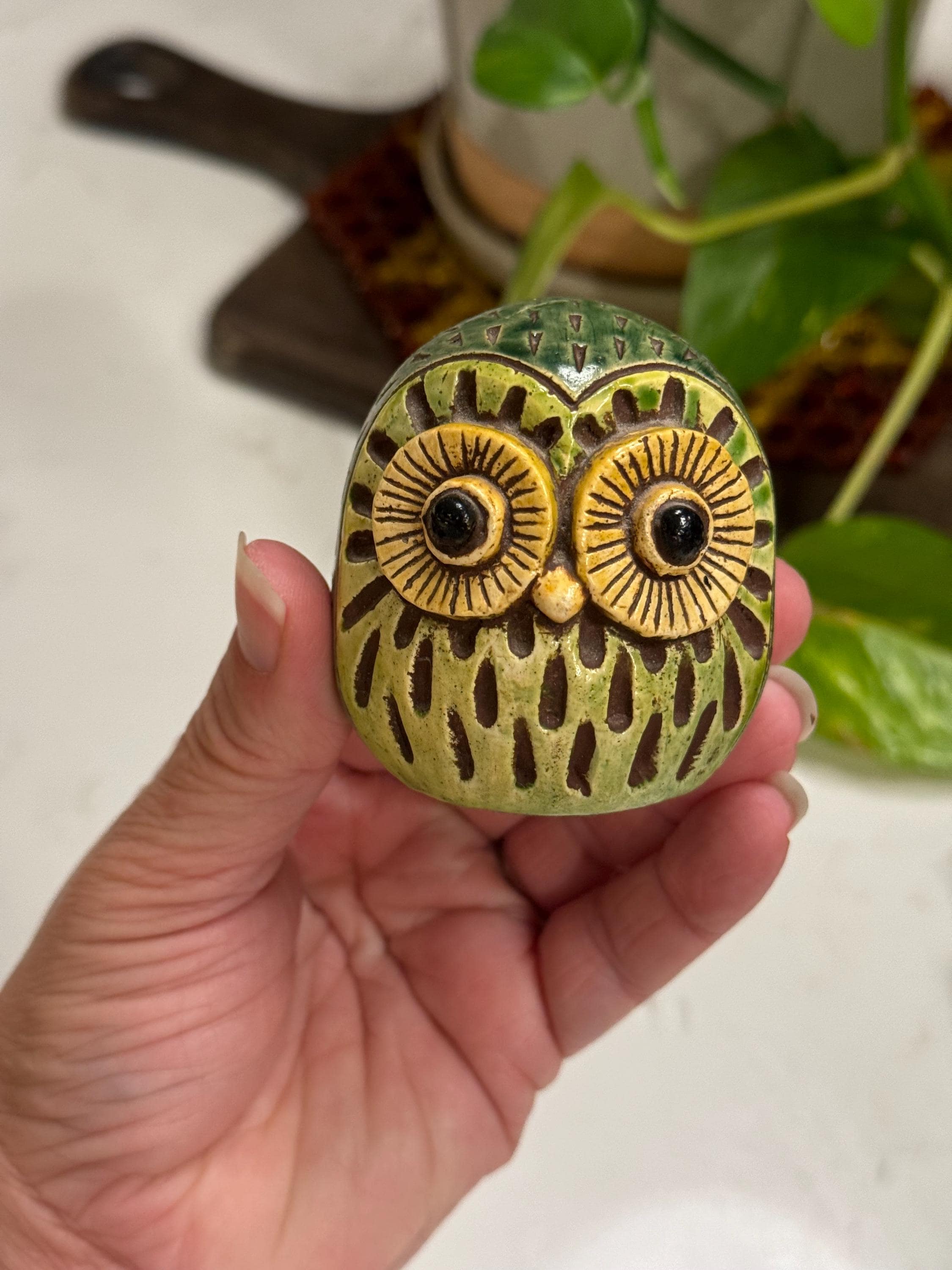 Sylvia Hood MCM Green Owl - **Rare** Hand Carved Original Circa 1960s Folk Art Owl - Signed - Pasade